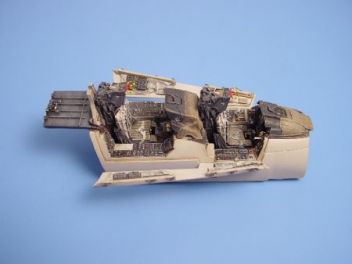 AI48124 F-14A Tomcat Cockpit Set