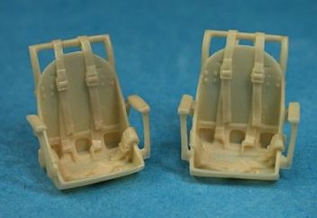 UC48052 TBF/TBM Avenger Pilot Seat with standard harness
