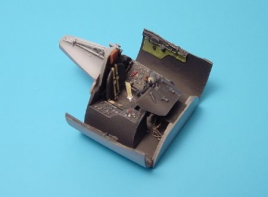 AI48167 A-1H Skyraider Cockpit Set