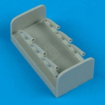 QB48154 MiG&minus;3 Auspuffrohre