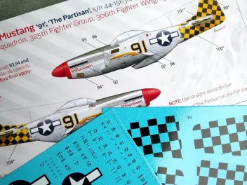 PV48006 P-51D Mustang 15th Air Force in Italien
