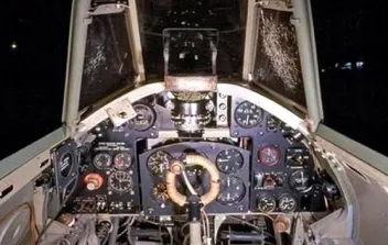 AS24HUA Hurricane Mk.I Instrumentenbrett