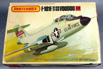 MX72411 F-101 Voodoo