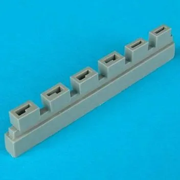 QB48074 Spitfire Mk.V leere Patronenhülsenbehälter