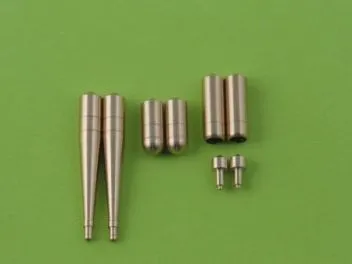 AM48005 Hispano 20 mm Cannon Barrels and .50 cal. Barrels in fairings (early version)