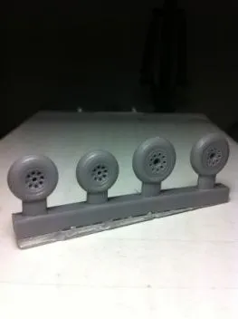FH72005 An-12 Cub Weighted Wheels
